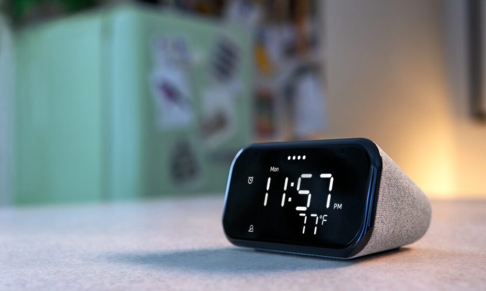 Lenovo Smart Clock Essential: Asistente de Google por 49 dólares para el dormitorio