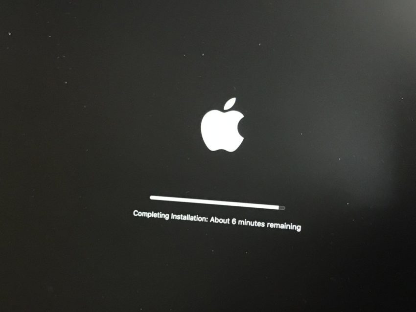 Durante la instalación, no puede utilizar Mac. 