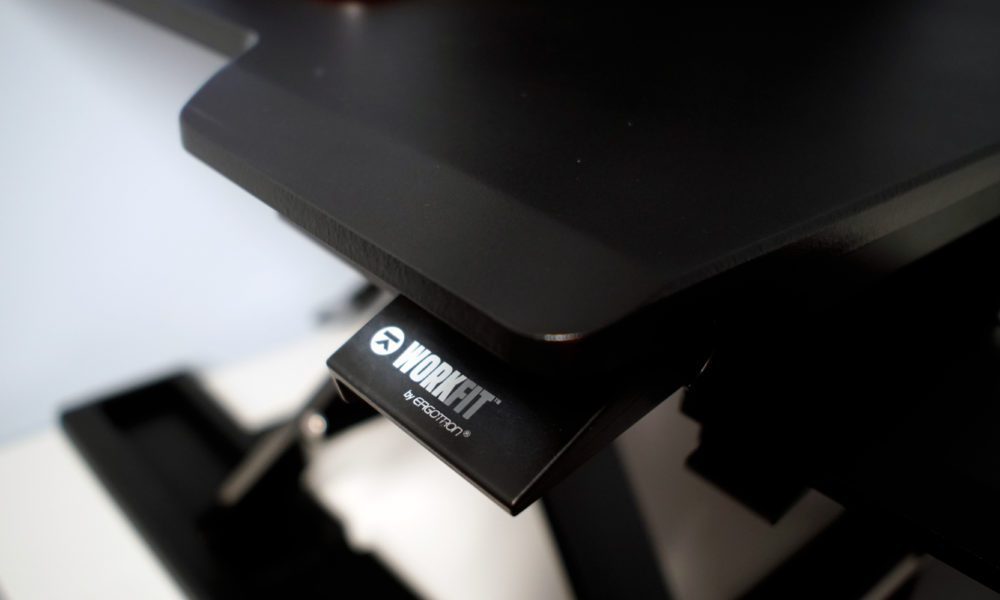 Revisión de Ergotron Workfit TX: un excelente convertidor de escritorio de pie
