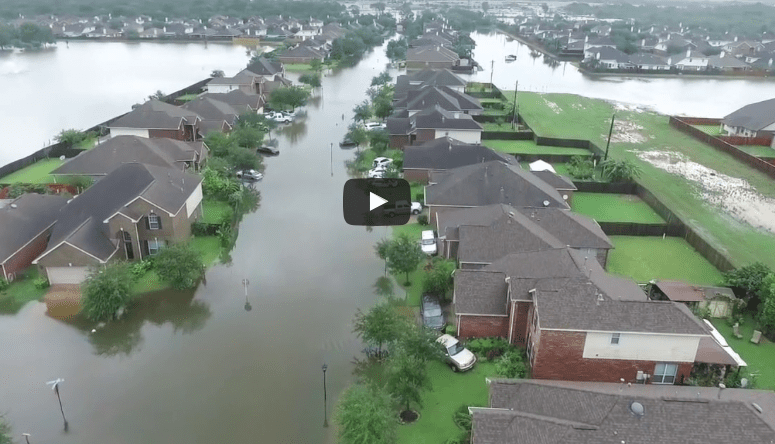 Los drones ponen en perspectiva los daños por inundaciones en Houston