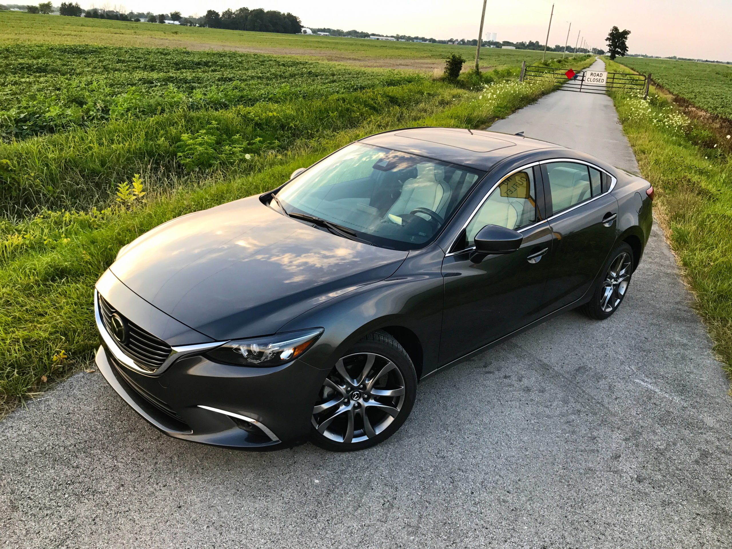 2017 Mazda 6 revisión