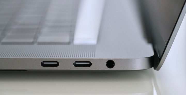 Un nuevo diseño de MacBook Air incorporaría USB C.