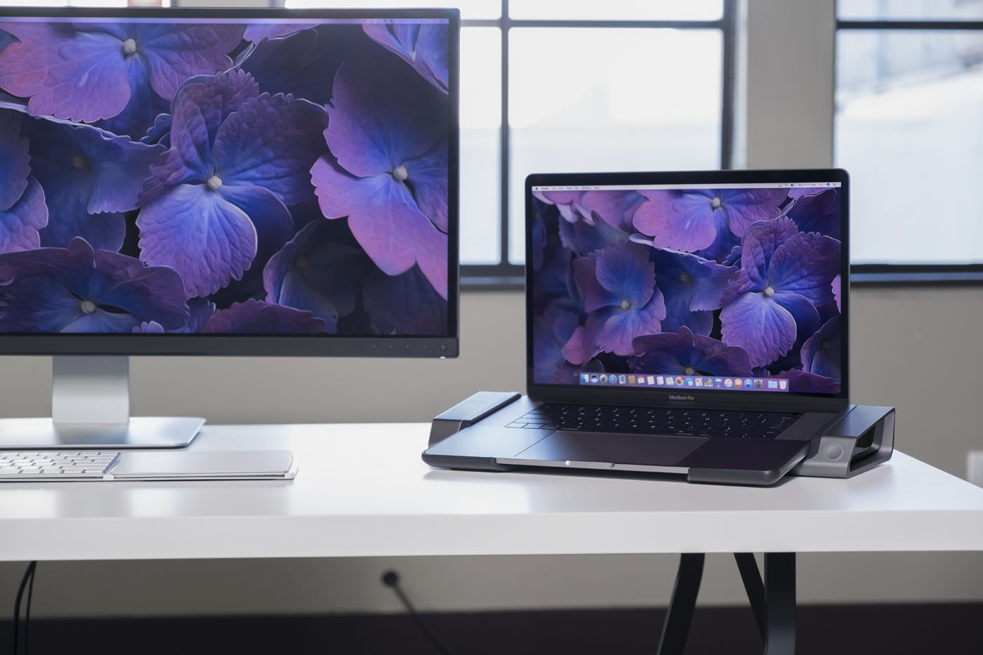 Henge Docks 2016 MacBook Pro Docks simplifican la conectividad