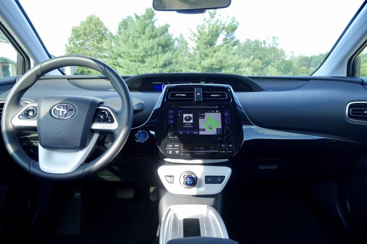 Revisión del Toyota Prius 2016 - Prius Three - 20