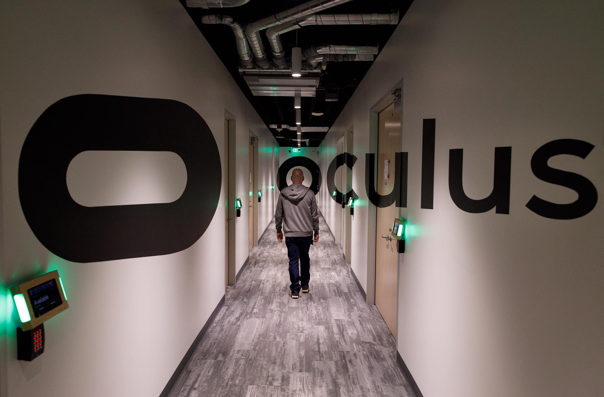 Guantes Oculus VR posiblemente a la vista después de que Mark Zuckerberg los muestre en FB