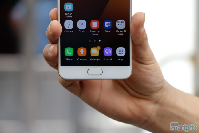 Samsung Galaxy C7 Pro (7)