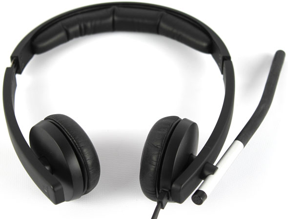 Revisión de los auriculares empresariales Logitech H650e y H820e