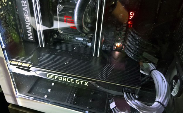 Maletín para GeForce GTX 1080 Maingear