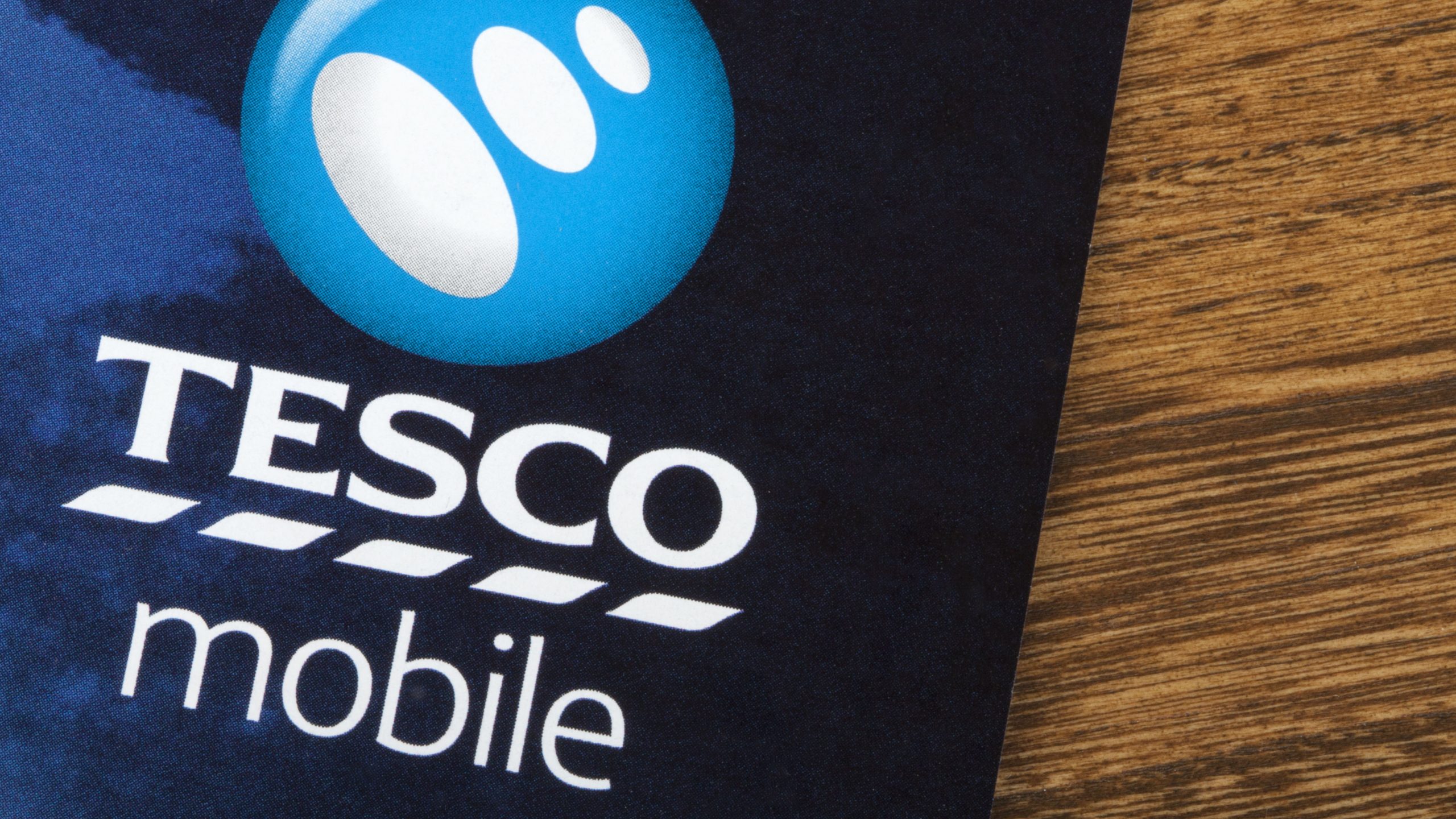 Tesco Mobile: paquetes de marca propia a precios competitivos
