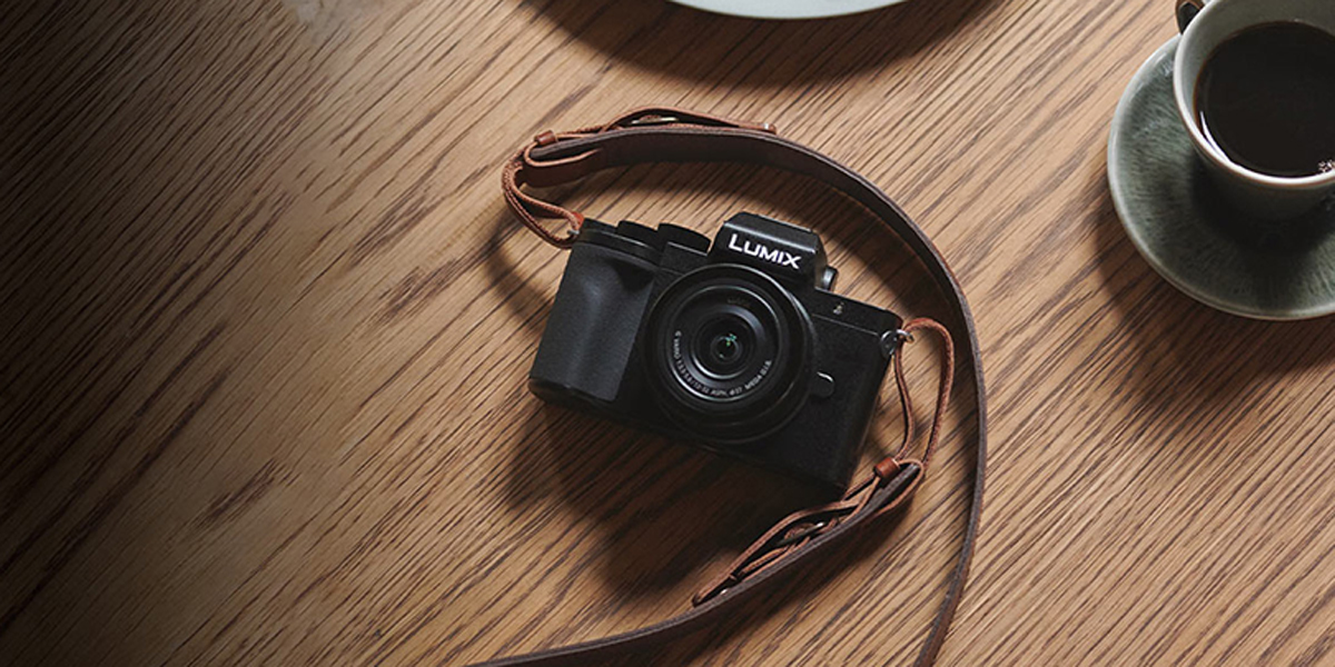 Presentación de la cámara compacta de vlogging Panasonic LUMIX G100