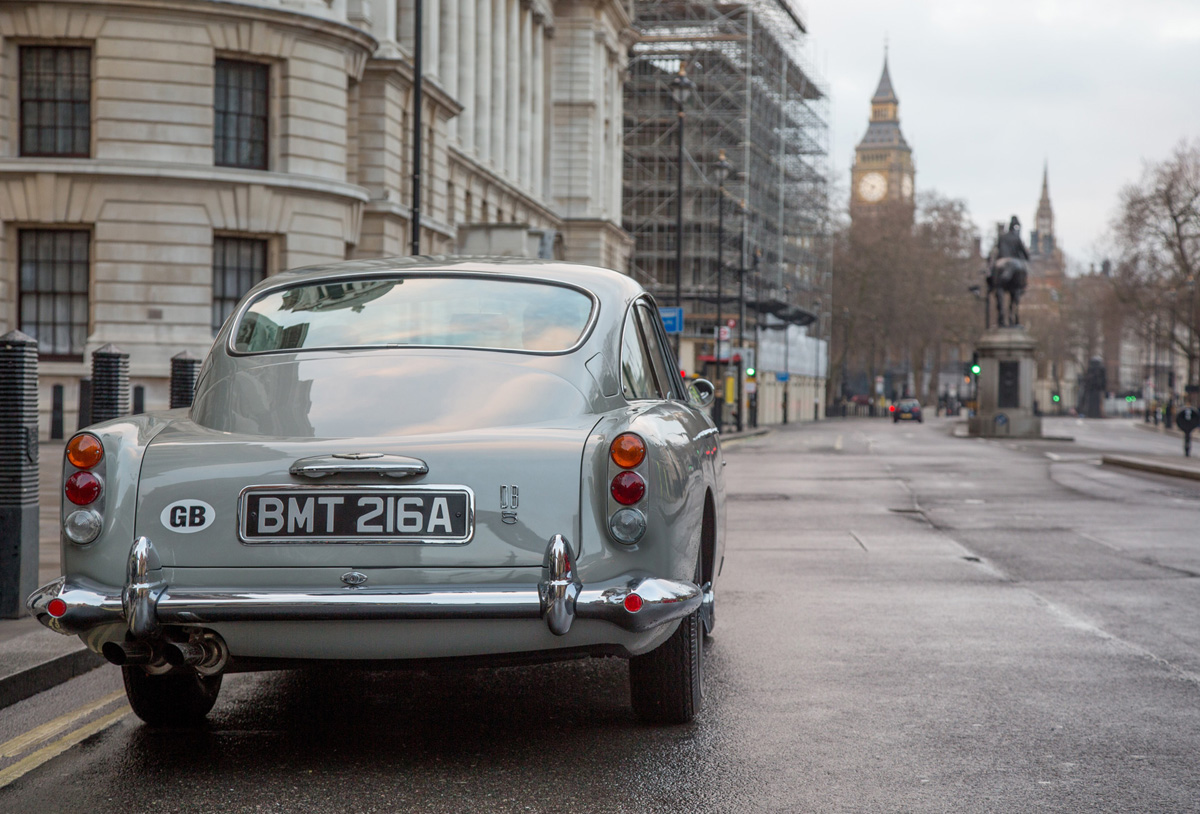 Aston Martin comienza la reproducción del DB5;  55 años desde su ejecución original