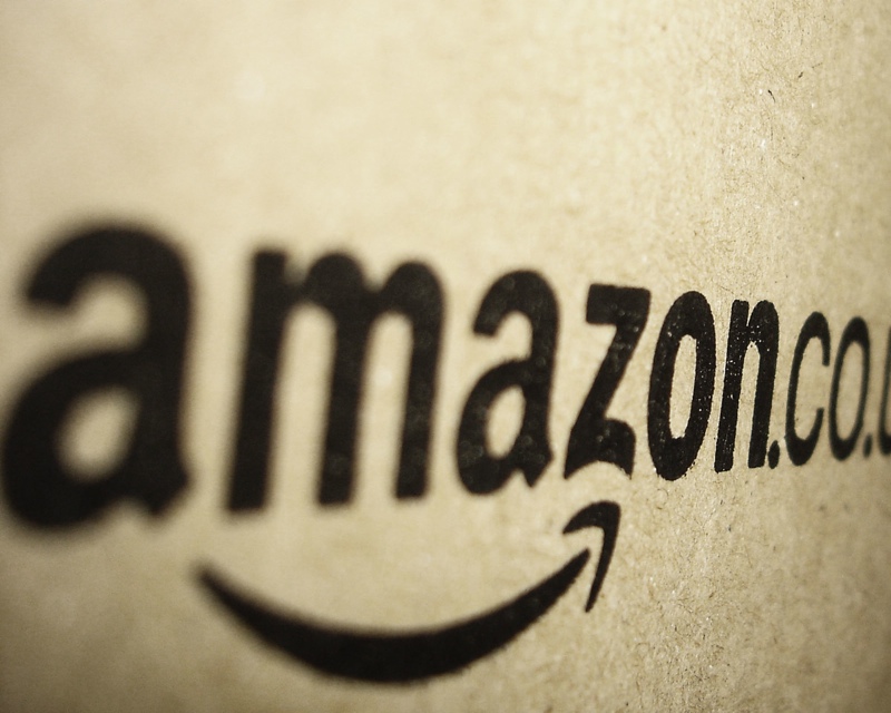 Amazon duplica el gasto mínimo de envío gratuito a £ 20
