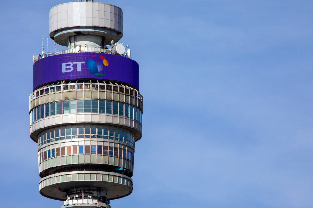 BT recibe una multa de £ 245k Ofcom por cobrar de más a los clientes