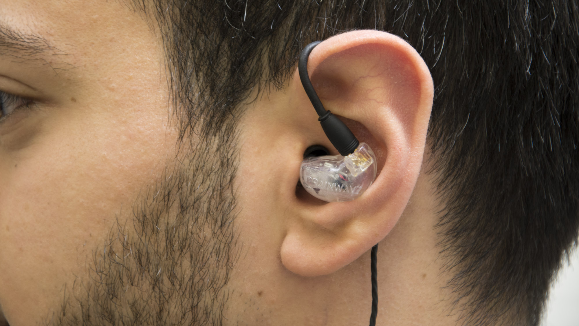 Revisión de Brainwavz B400: los mejores auriculares por menos de £ 200