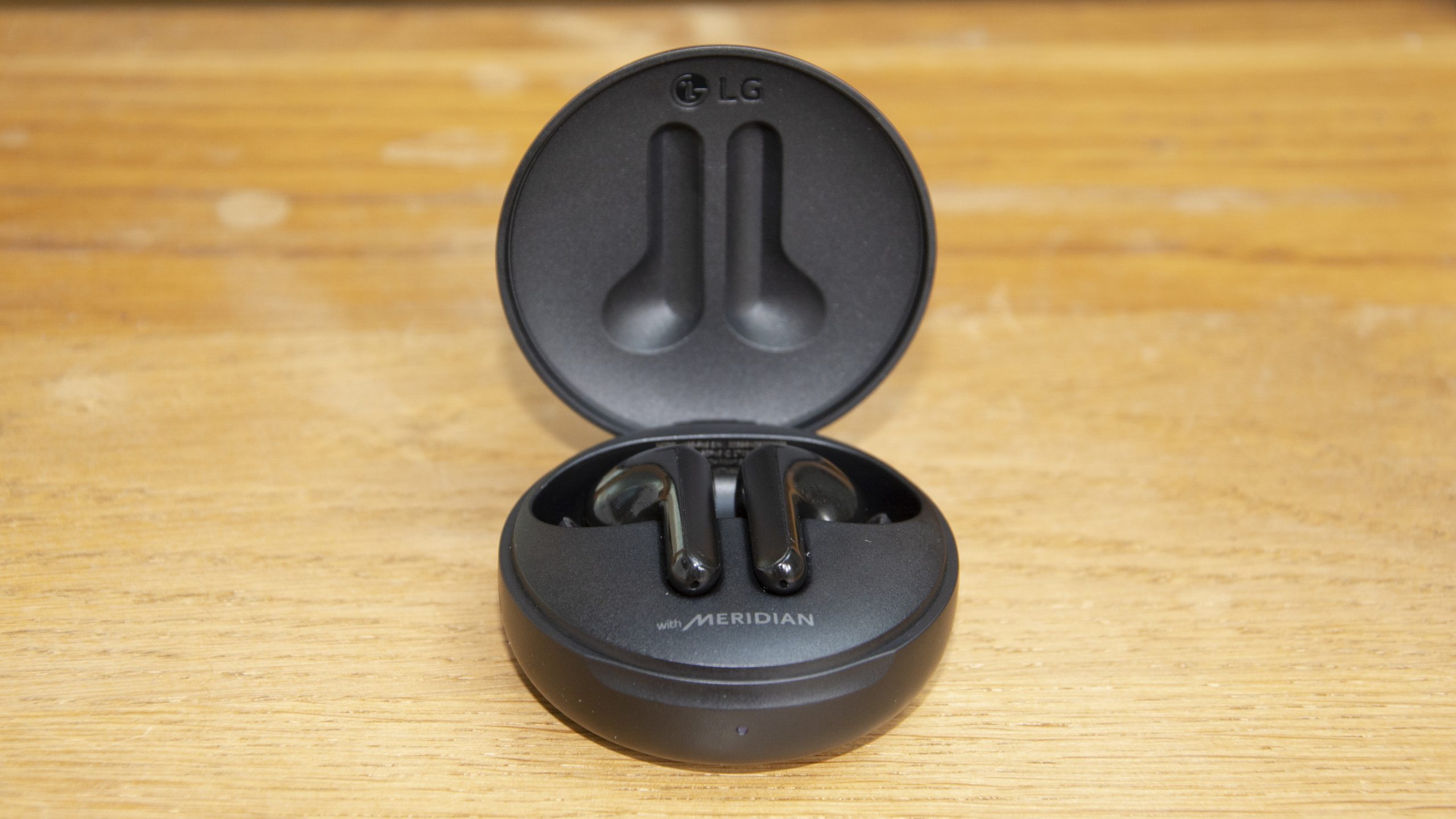 Revisión de LG Tone Free (FN6): los auriculares más higiénicos