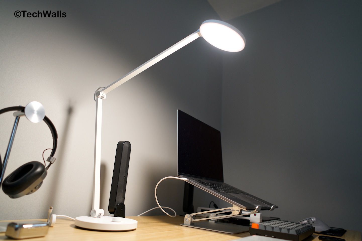 Revisión de Xiaomi Mi Desk Lamp Pro MTJD02YL - La mejor lámpara inteligente con Apple HomeKit