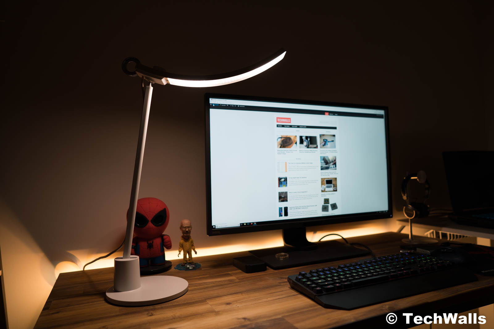 Revisión de la lámpara de escritorio LED BenQ Genie e-Reading