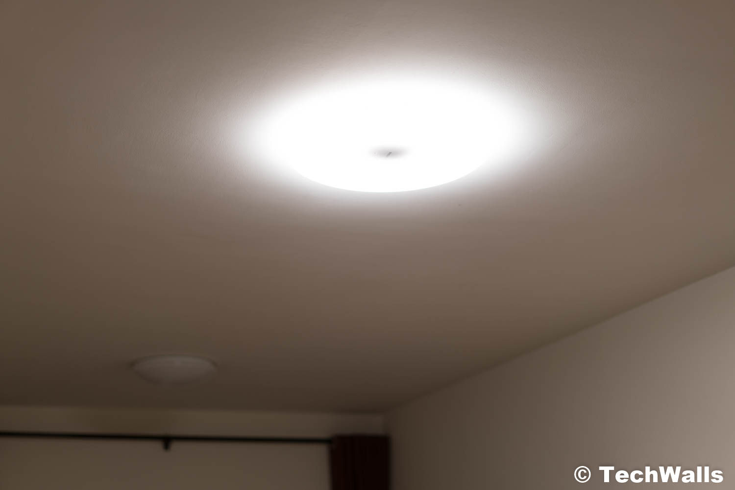 Revisión de la lámpara de techo LED inteligente Xiaomi Philips: cuidado con los compradores