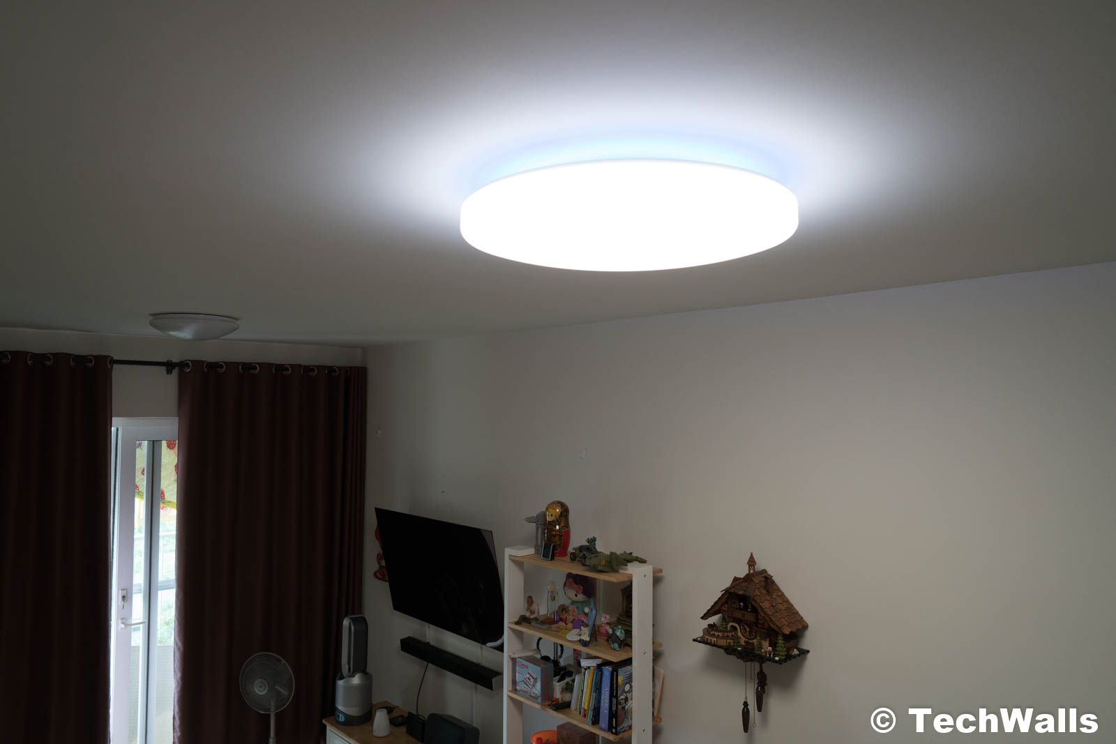 Revisión de la luz de techo Xiaomi Yeelight JIAOYUE YLXD02YL 650 - Luz inteligente para habitaciones grandes