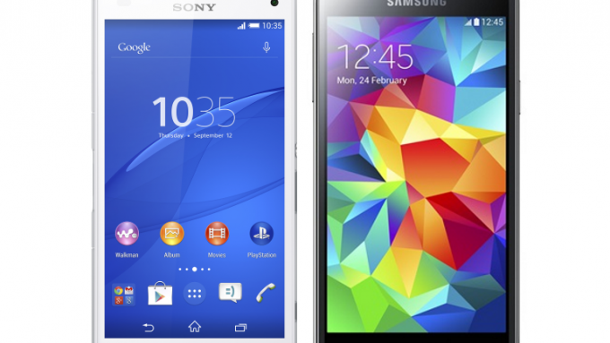 Sony Xperia Z3 Compact versus Samsung Galaxy S5 Mini naast elkaar