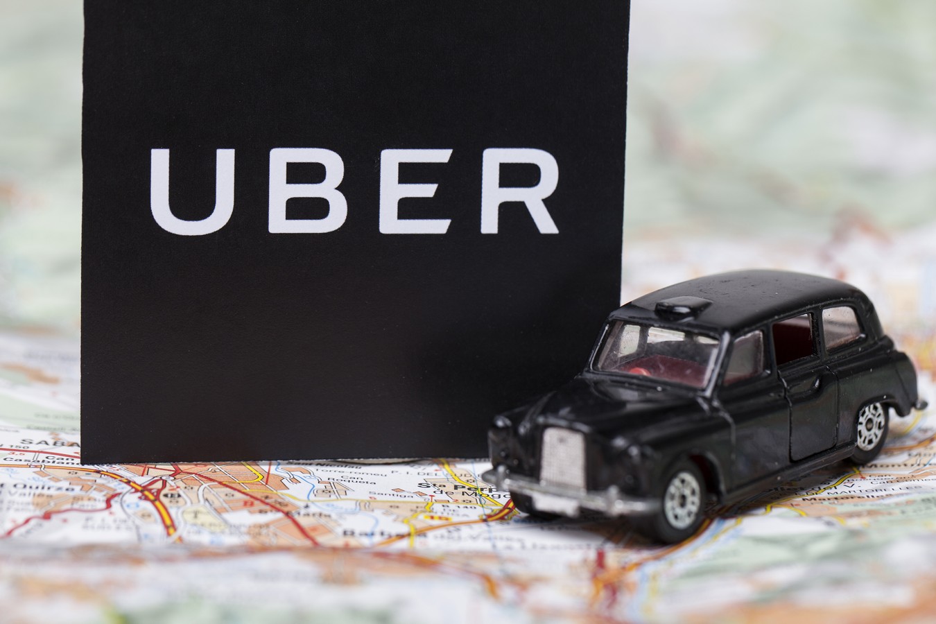 Uber pushes forward with hybrid and electric cars in London