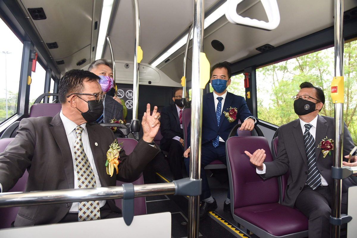Sarawak begint gratis elektrische stadsbusdienst in Kuching