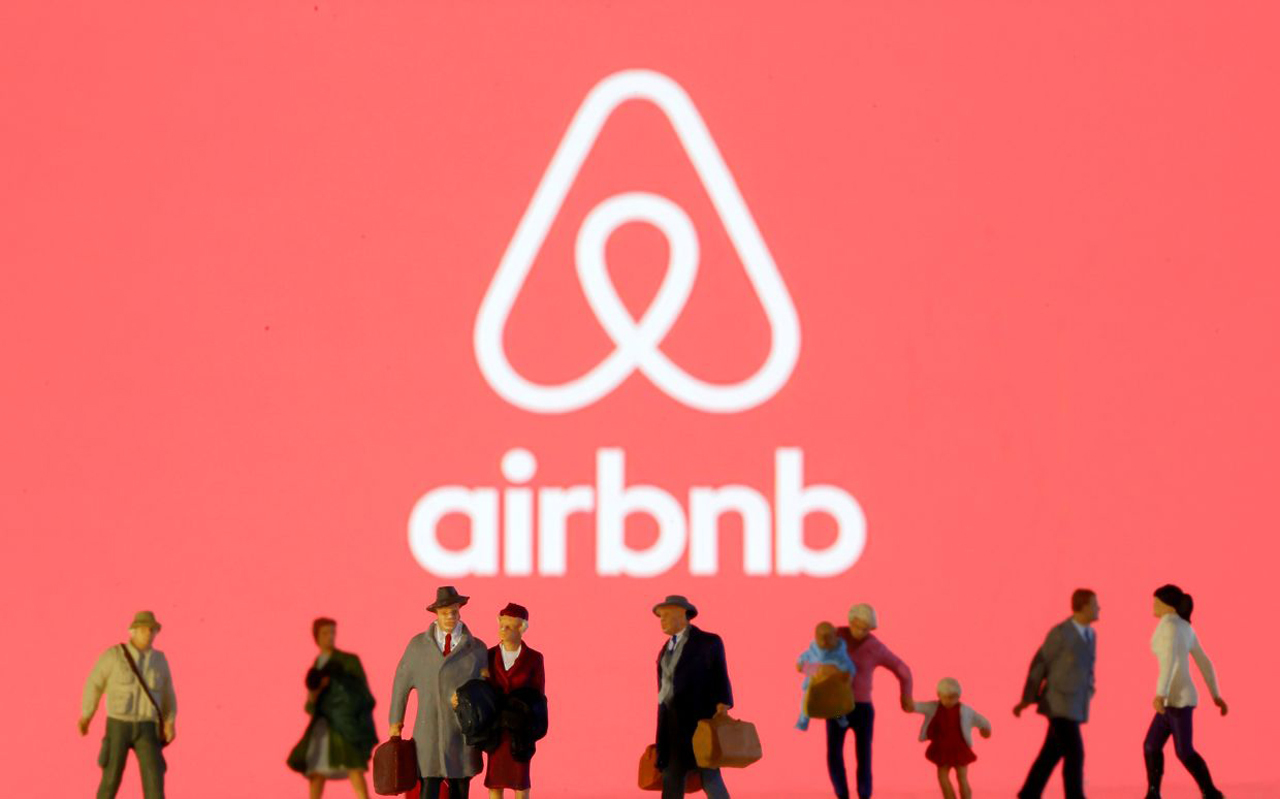 Airbnb app platform