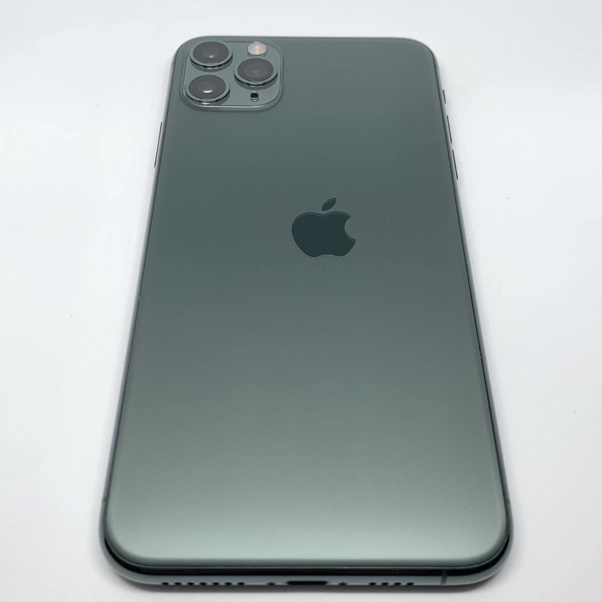 Logotipo de Apple mal impreso del iPhone 11 Pro