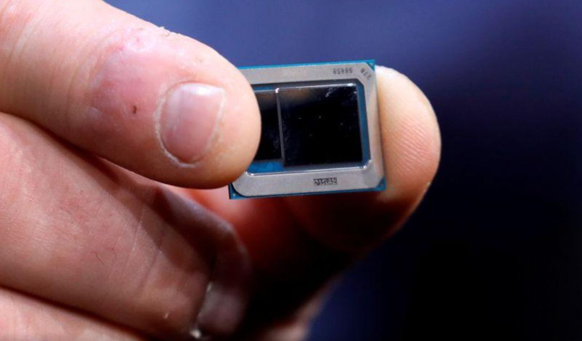 Intel: Majority Of 2023 Products To Be Made In-House