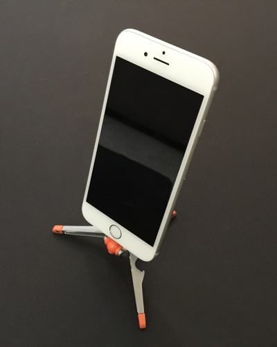 Компактный штатив Kenu Stance для iPhone