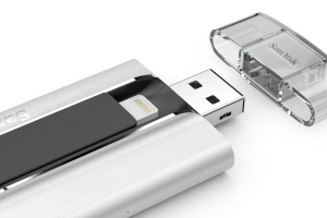 SanDisk представляет USB-накопитель iXpand с розьемом Lightning