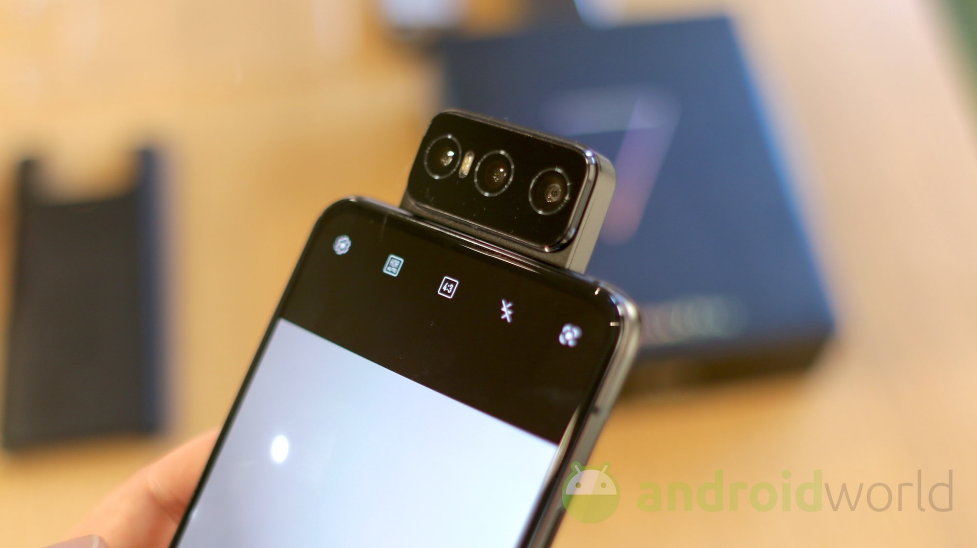 ASUS ZenFone 7 inizia a ricevere l'aggiornamento ad Android 11, ecco l'elenco delle novità!