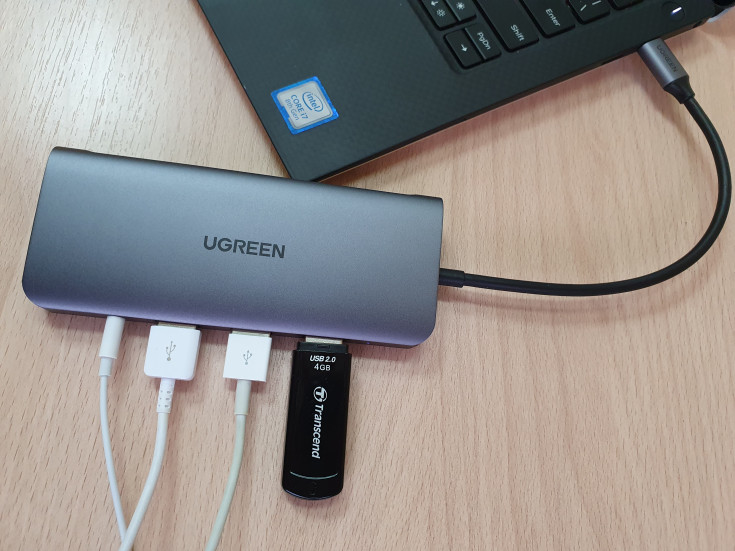 Adaptador Ugreen tipo C: concentrador USB 10 en 1 con HDMI, 3,5 mm y VGA