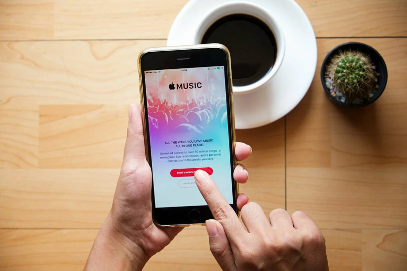 Apple Music ya se ha pagado durante un año, pero quiero un Apple One.  ¿Cómo ser?