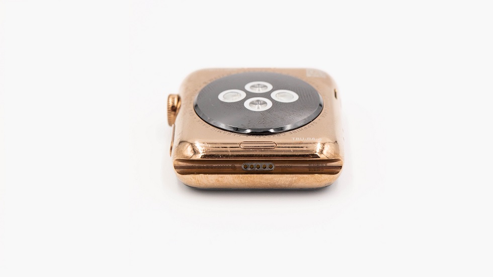 Apple Watch Series 2 con 4G y color dorado, por desgracia, pero solo un prototipo