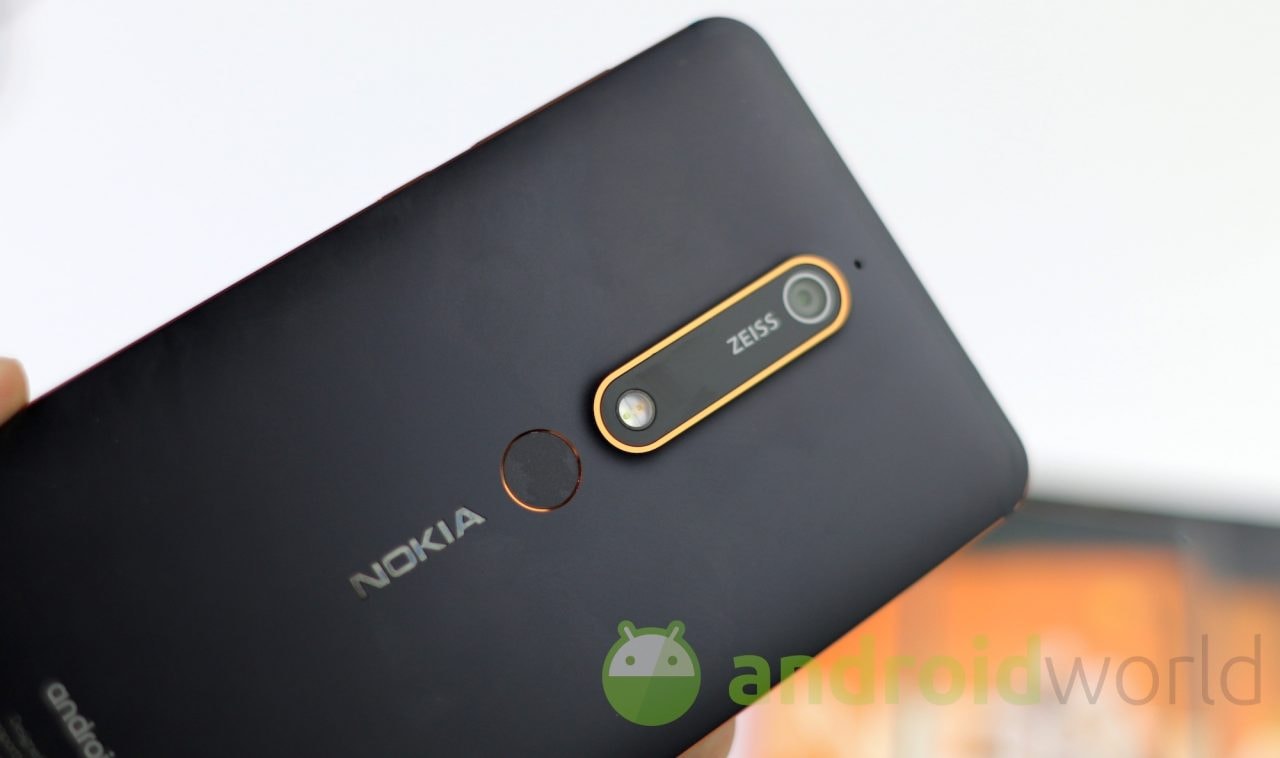 Il Black Friday di Nokia fa rima con accessori: ecco cosa riceverete in regalo con l'acquisto di uno smartphone