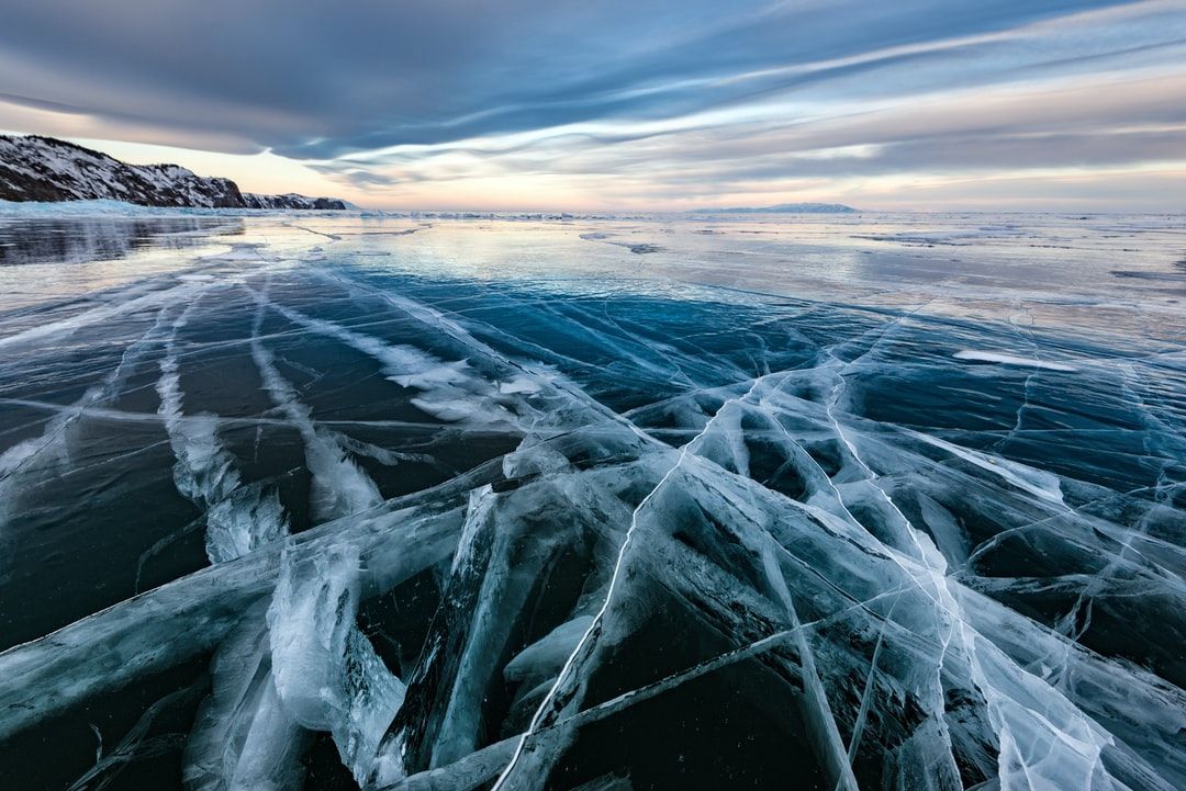 El iPhone 11 Pro sobrevive después de caer en un lago helado
