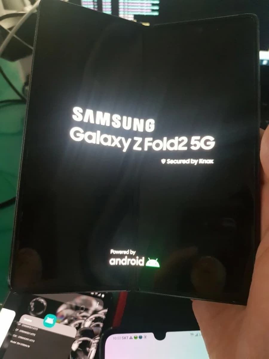 El nombre Samsung Galaxy Z Fold 2 5G (y no solo) está prácticamente confirmado por esta foto filtrada (foto)