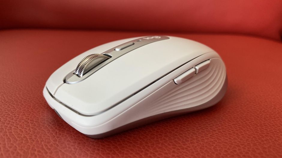 El nuevo mouse Logitech MX Anywhere 3 tiene botones de control de llamadas en zoom