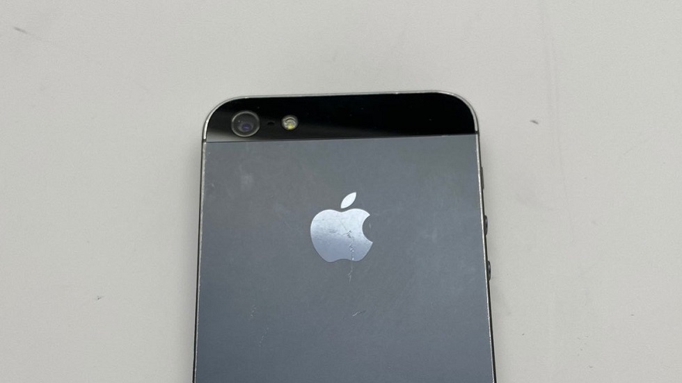 Fotos raras del prototipo del iPhone 5