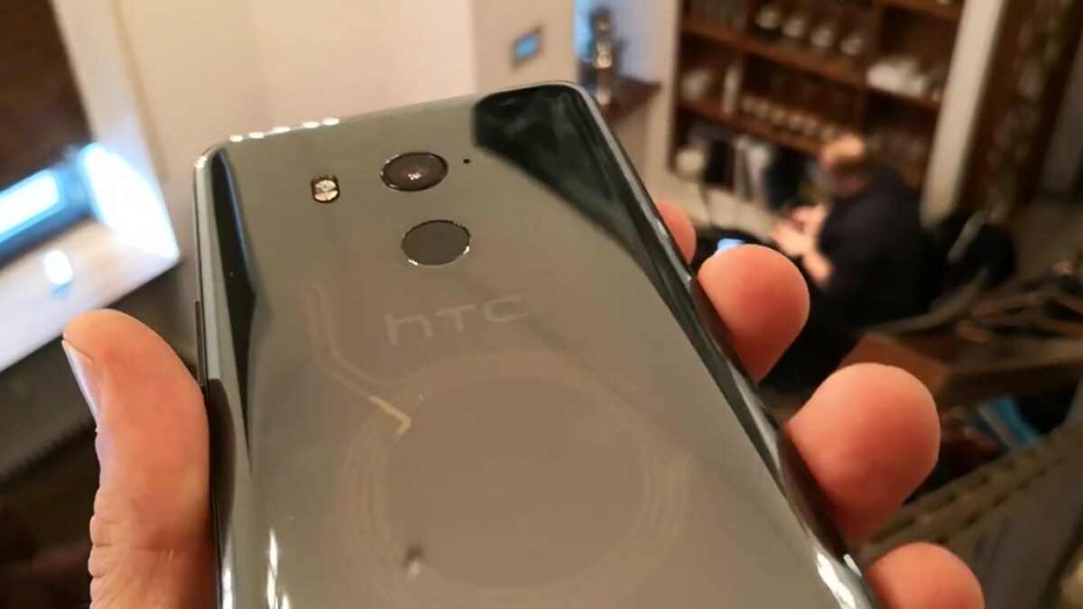 HTC U11 + y U11 Life revelados por un video filtrado: esto es lo que significa "translúcido"!