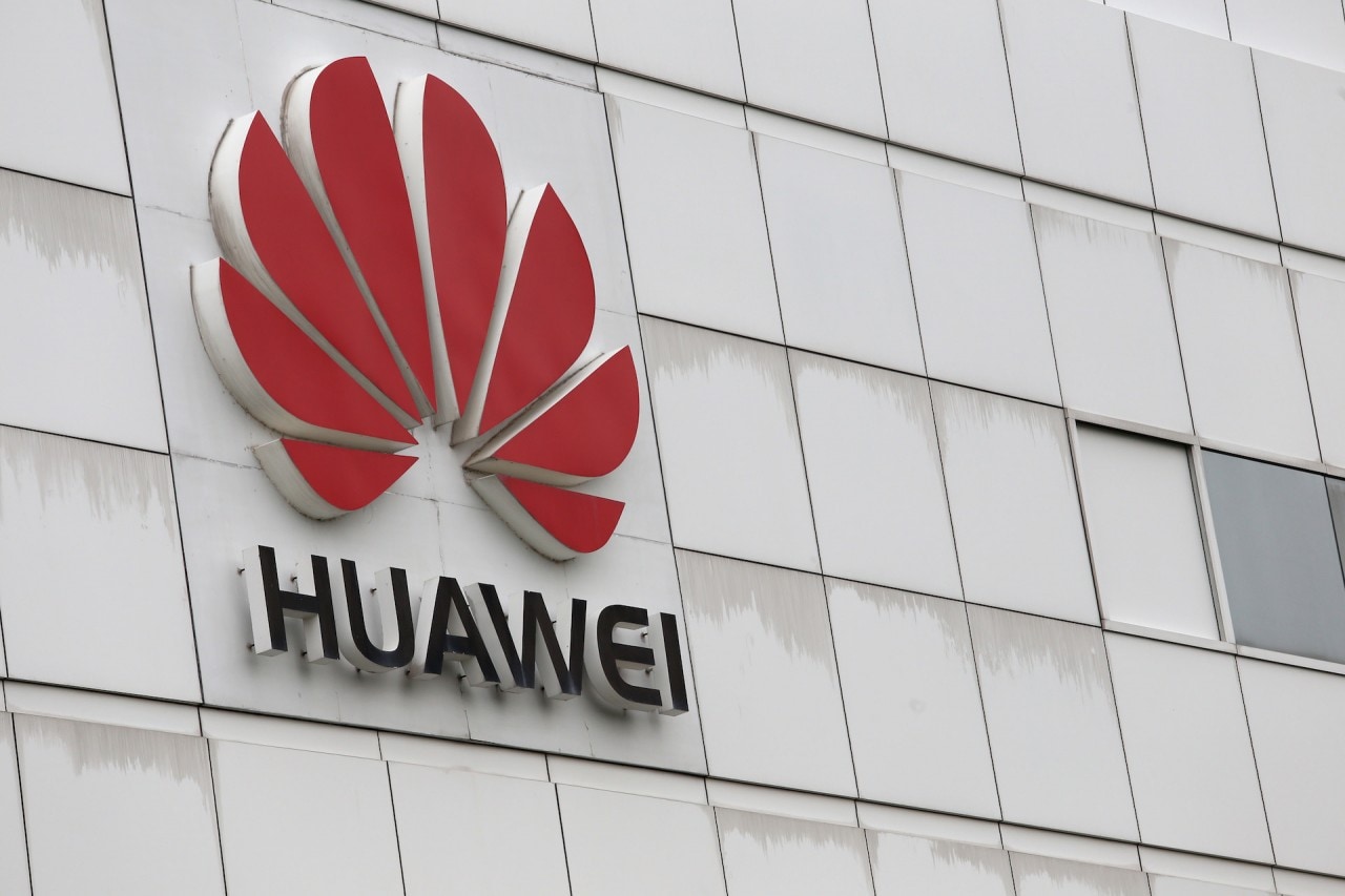 Huawei: l'alternativa al notch alla iPhone X arriverebbe direttamente dall'era pre-iPhone X