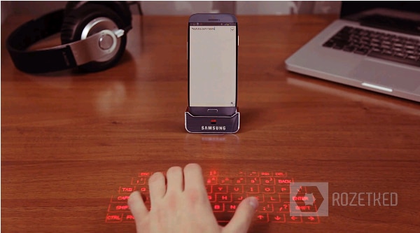 Il mockup del Galaxy S IV ha anche un video hands-on