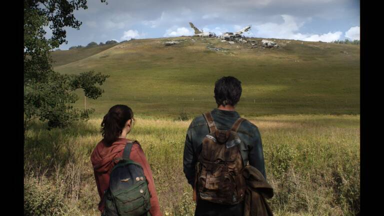 La serie de televisión The Last of Us, Ellie y Joel se muestran en el primer metraje del set.