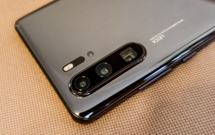 Las lentes de las cámaras de Huawei serán de forma libre.  ¿Error o característica?