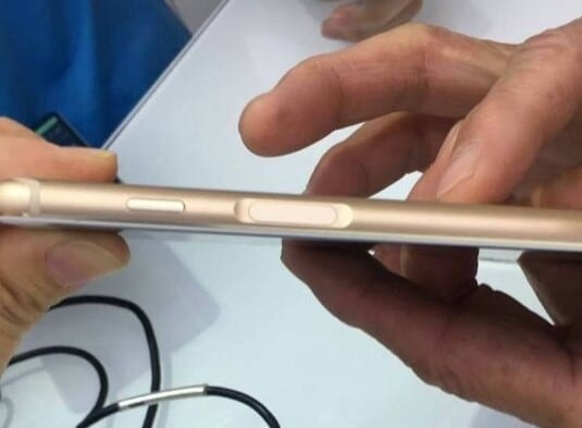 Meizu M6s s'ispira a Sony: potrebbe integrare il lettore impronte sul lato (foto)