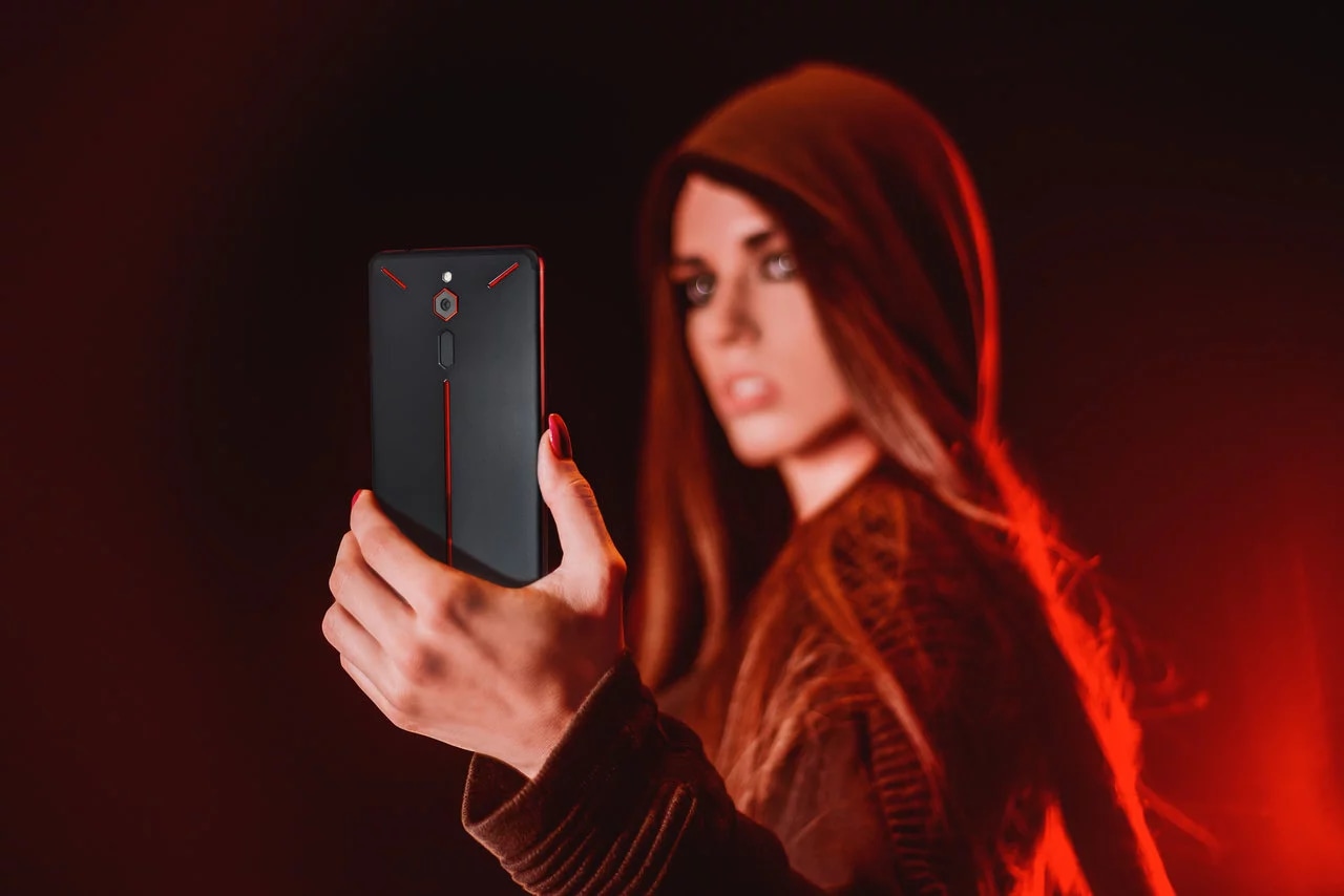 Nubia Red Magic ufficiale: lo smartphone gaming che punta più sul design che sulla sostanza (aggiornato: Indiegogo live)
