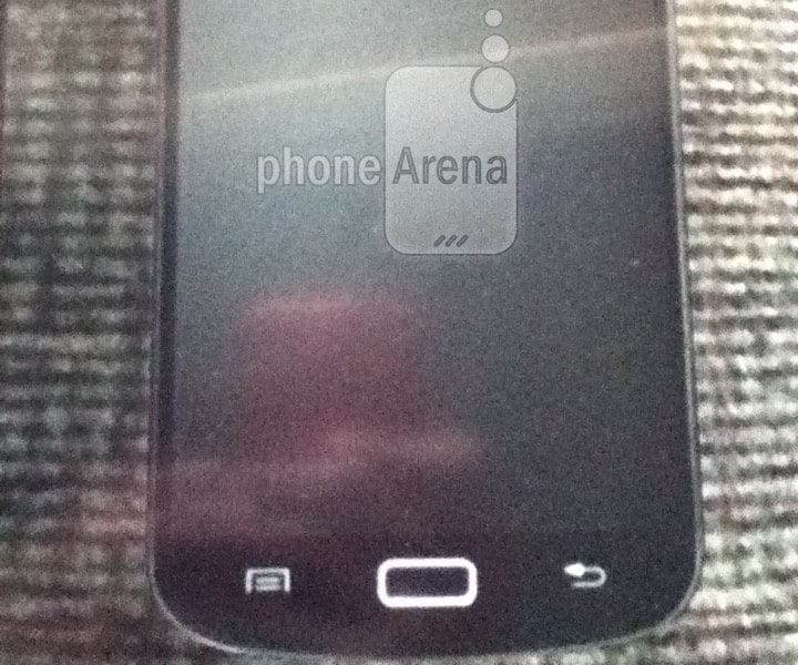 Nuova immagine del presunto Galaxy S III (che sembra un GS2)