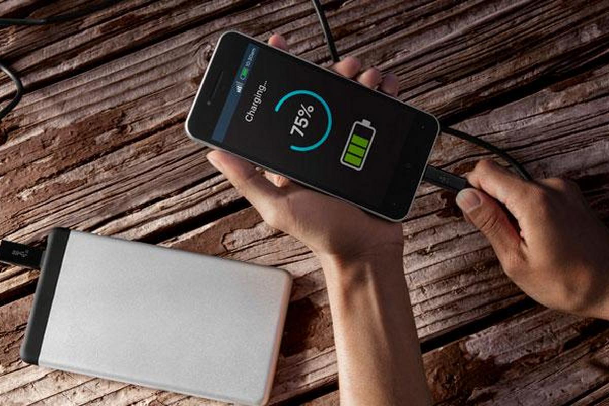 Qualcomm anuncia Quick Charge 3+ para teléfonos inteligentes de gama media, ofrece 0-50% de carga ...