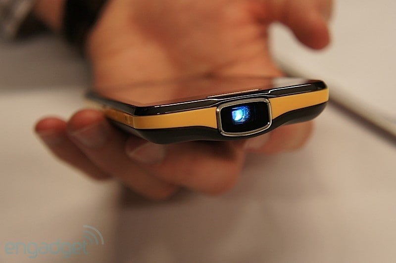 Samsung Galaxy Beam: hands-on